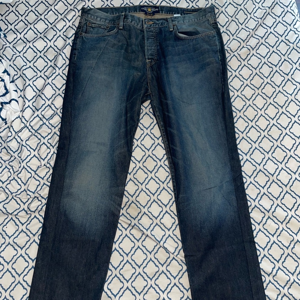 Lucky Brand Men’s jeans